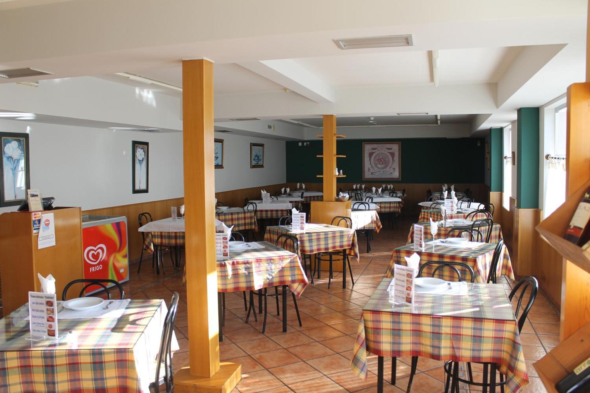 Hostal Sandino Villodrigo Екстер'єр фото